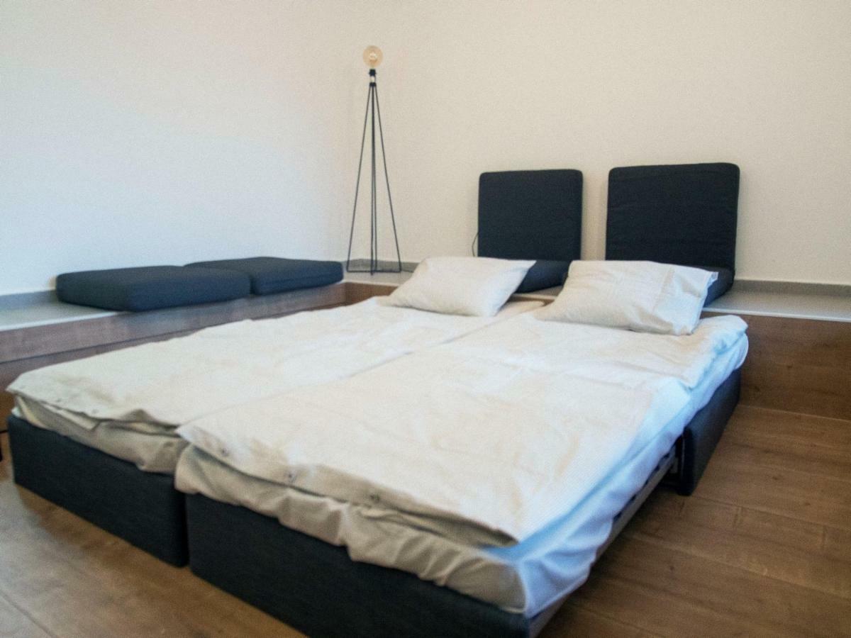 Comfy Garden Studio Cluj-Napoca Exterior photo